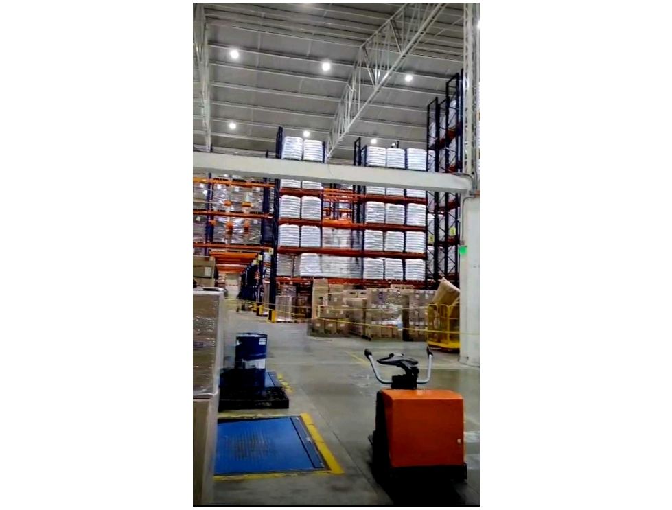 Industrial Warehouse for Sale in Caldas, Antioquia | Rented Asset with High Yield