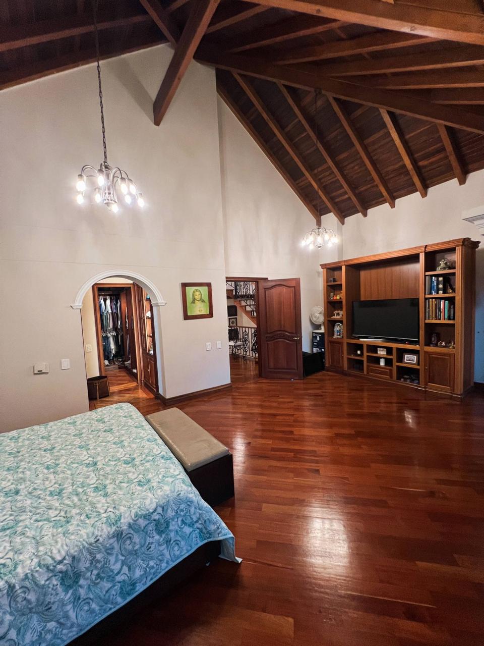 Luxury Home for Sale in Loma del Escobero, Envigado