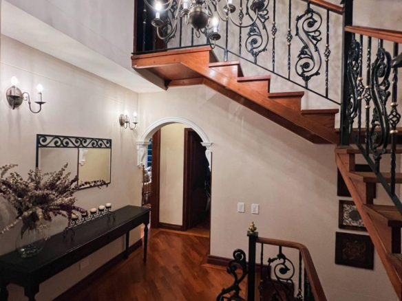 Luxury Home for Sale in Loma del Escobero, Envigado