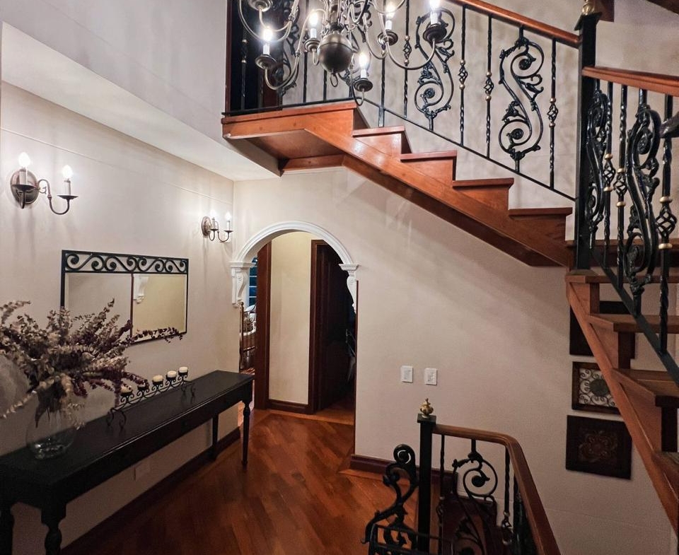 Luxury Home for Sale in Loma del Escobero, Envigado