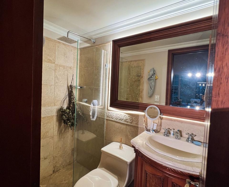 Luxury Home for Sale in Loma del Escobero, Envigado
