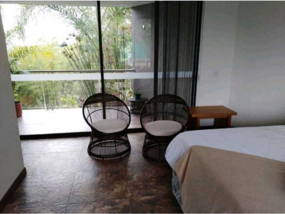 Senior Living Hotel for Sale – El Peñol, Antioquia