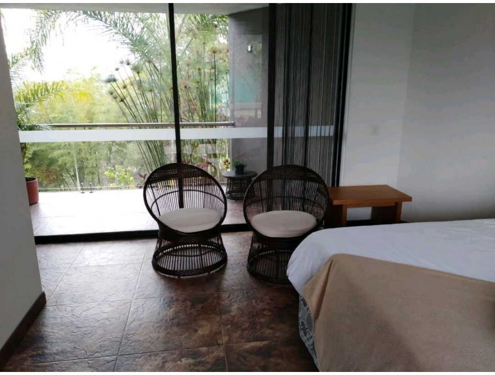 Senior Living Hotel for Sale – El Peñol, Antioquia