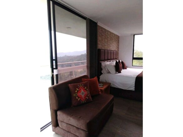 Exclusive Country House in El Paraíso Gated Community, Copacabana