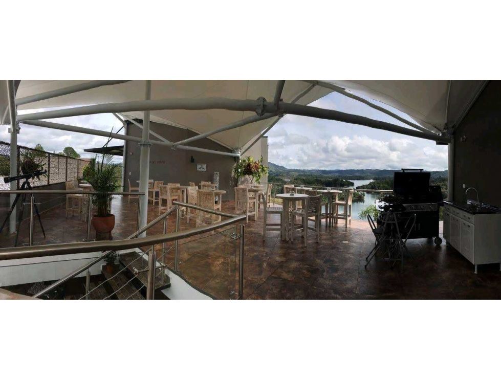 Senior Living Hotel for Sale – El Peñol, Antioquia