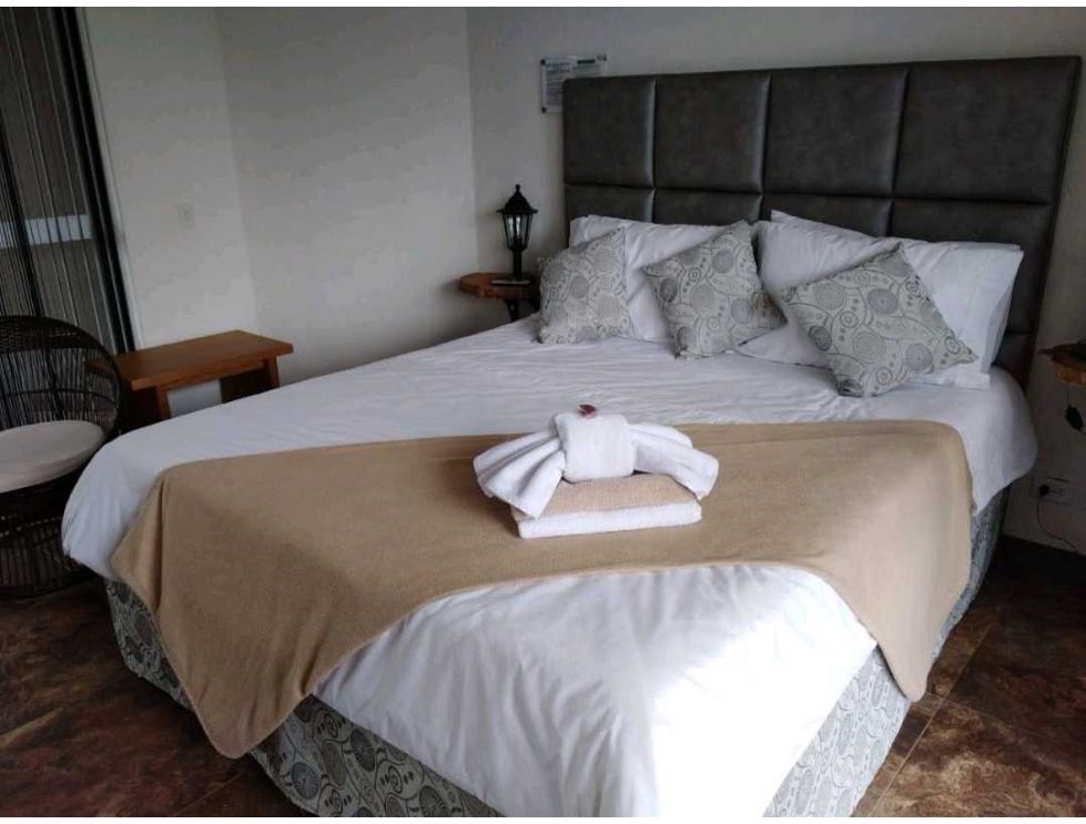 Senior Living Hotel for Sale – El Peñol, Antioquia